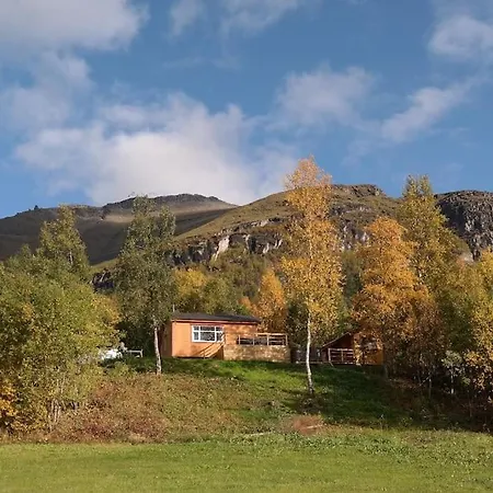 Elvesus Feriehus *