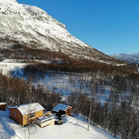 Elvesus Feriehus *