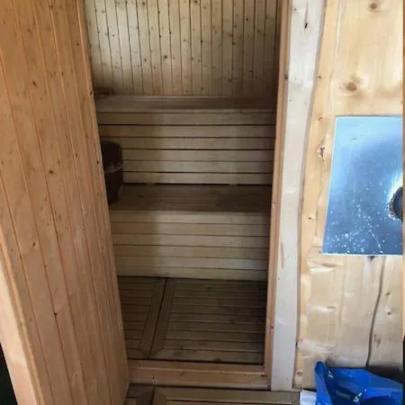 Feriehus Elvesus *